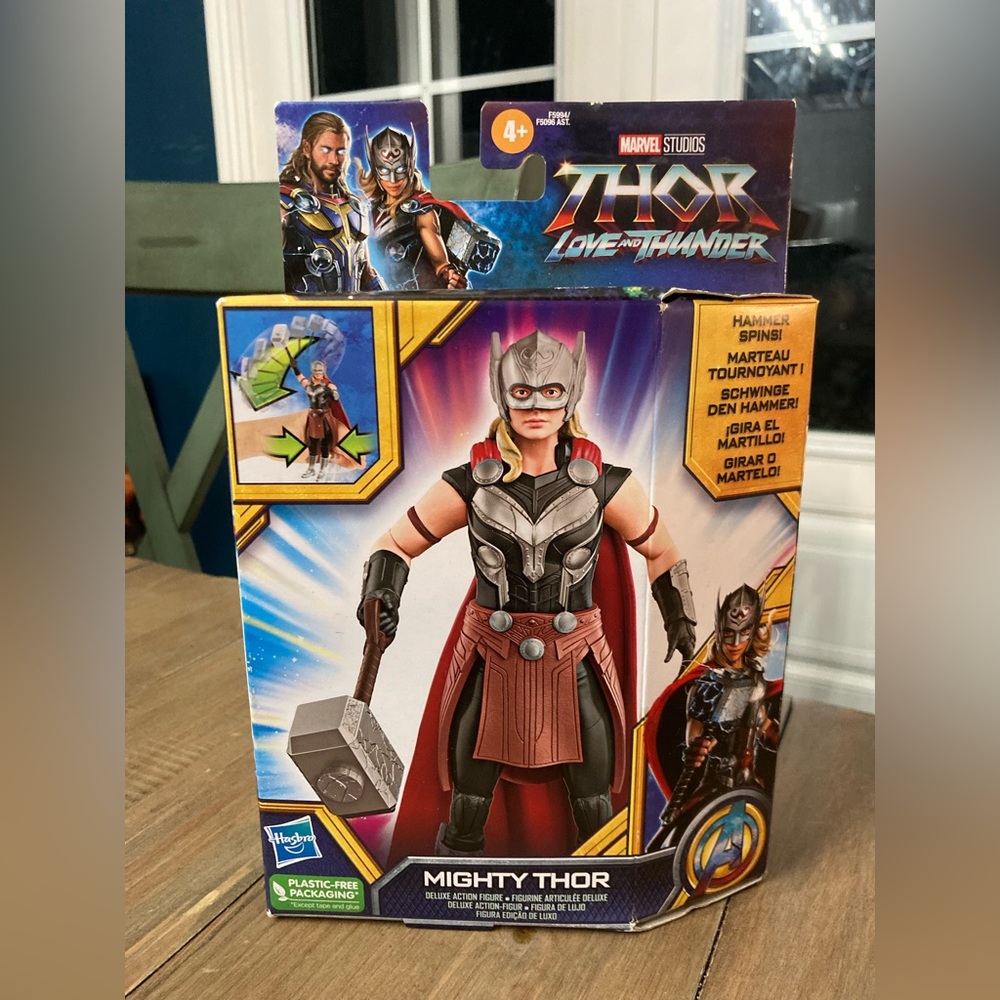 Marvel Thor Love and Thunder Mighty Thor Figure